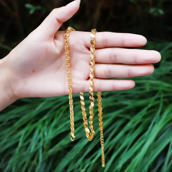 NWT 18k Gold Plated Layering Thick Neckace - Picture 7 of 7